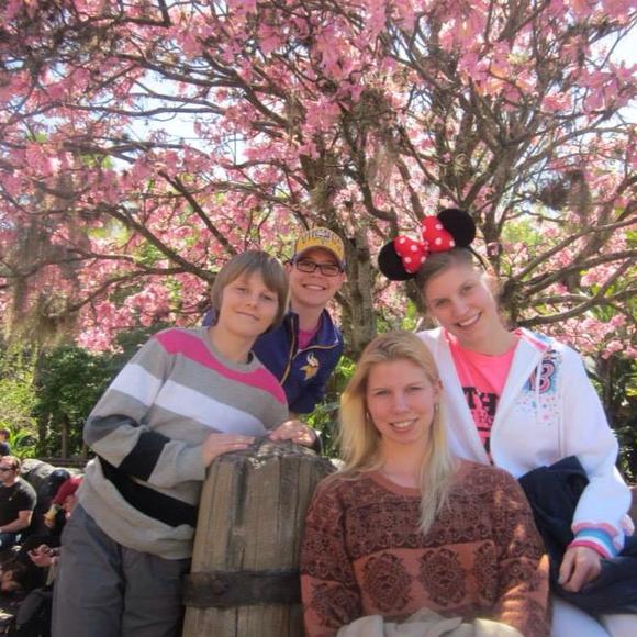 Meet your Posher, William - Picture 1 of 1